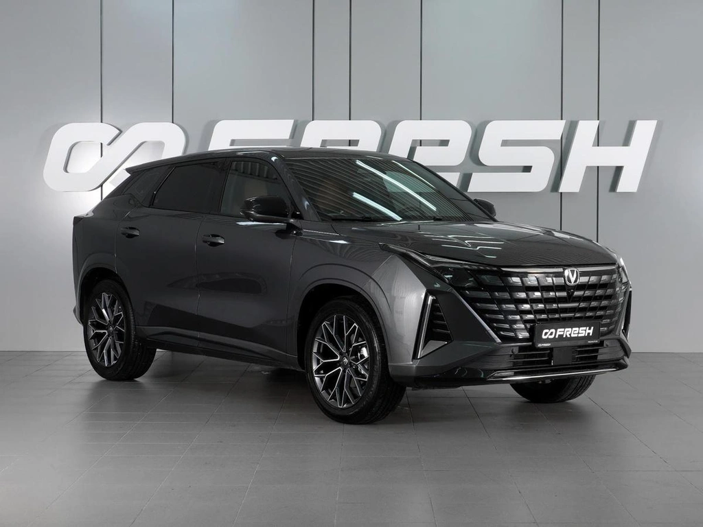 Внедорожник Changan UNI-Z 2025 года, 2599000 рублей, Красный Пахарь