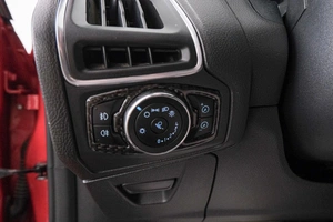 Хетчбэк Ford Focus 2012 года, 799000 рублей, Красноярск