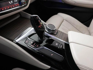 Седан BMW 5 серия 2018 года, 3921444 рублей, Москва