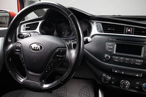 Хетчбэк Kia Ceed 2018 года, 1199000 рублей, Оренбург
