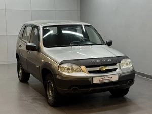 Внедорожник Chevrolet Niva 2016 года, 597000 рублей, Красноярск