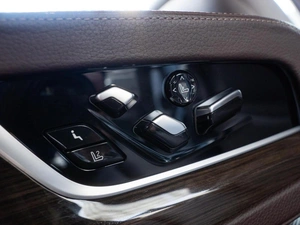 Седан BMW 7 серия 2016 года, 3190000 рублей, Волгоград