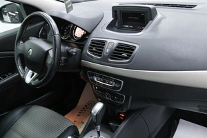 Седан Renault Fluence 2012 года, 708000 рублей, Солонцы