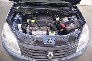 Хэтчбек Renault Sandero 2011 года, 675000 рублей, Железногорск