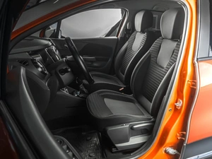 Внедорожник Renault Kaptur 2016 года, 1379000 рублей, Тюмень