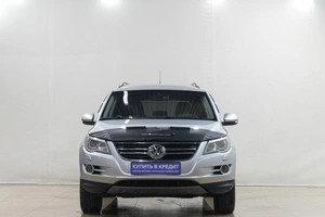 Внедорожник Volkswagen Tiguan 2011 года, 1229000 рублей, Новокузнецк