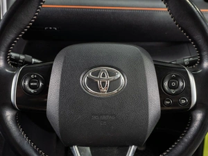 Минивэн Toyota Sienta 2015 года, 1279000 рублей, Тюмень