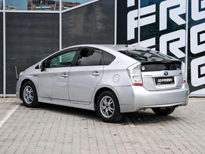 Лифтбек Toyota Prius 2011 года, 965000 рублей, Краснодар