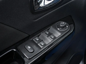 Внедорожник Renault Kaptur 2018 года, 1512000 рублей, Нижний Новгород