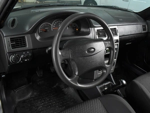 Хетчбэк ВАЗ (LADA) Priora 2010 года, 369000 рублей, Воронеж