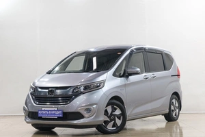 Минивэн Honda Freed 2018 года, 1699000 рублей, Новокузнецк