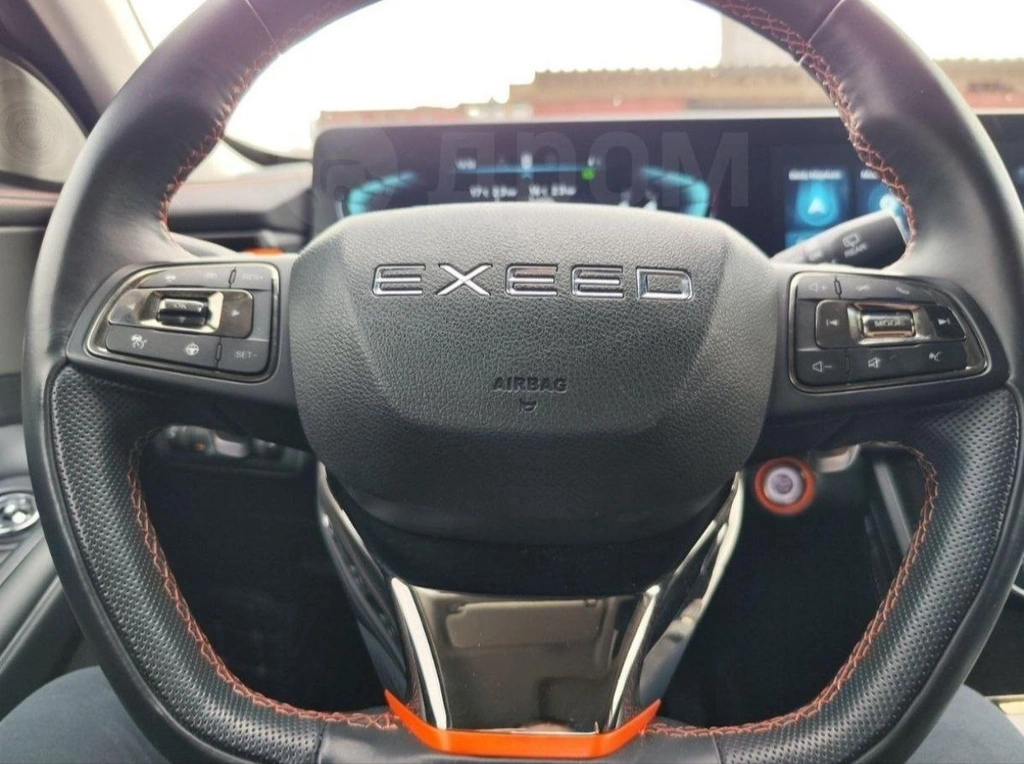 Фото