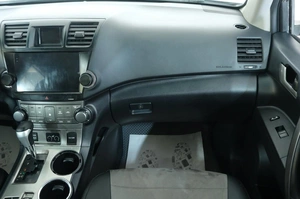 Внедорожник Toyota Highlander 2012 года, 1789000 рублей, Омск