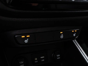 Седан Hyundai Solaris 2018 года, 1315000 рублей, Волгоград