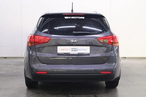 Хэтчбек Kia Ceed 2012 года, 1010000 рублей, Брянск