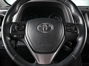 Внедорожник Toyota RAV4 2017 года, 2229000 рублей, Аксай