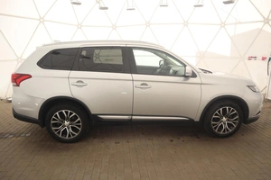 Внедорожник Mitsubishi Outlander 2017 года, 2130000 рублей, Орёл