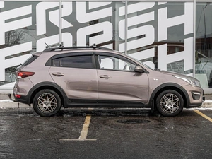 Хетчбэк Kia Rio X-Line 2018 года, 1250000 рублей, Краснодар