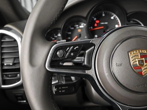 Внедорожник Porsche Cayenne 2015 года, 3989000 рублей, Ставрополь