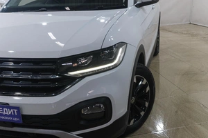 Внедорожник Volkswagen T-Cross 2020 года, 1599000 рублей, Новокузнецк