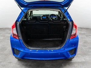 Хетчбэк Honda Fit 2016 года, 975000 рублей, Красноярск