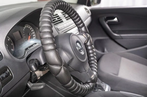Седан Volkswagen Polo 2011 года, 749000 рублей, Томск