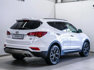 Внедорожник Hyundai Santa Fe 2017 года, 2550000 рублей, Красноярск