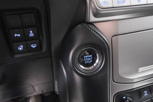 Внедорожник Toyota Land Cruiser Prado 2017 года, 6199000 рублей, Красноярск