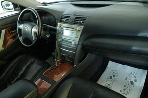 Седан Toyota Camry 2008 года, 1289000 рублей, Омск