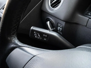 Внедорожник Volkswagen Tiguan 2011 года, 1280000 рублей, Краснодар