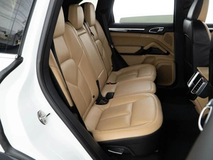 Внедорожник Porsche Cayenne 2015 года, 3698999 рублей, Москва