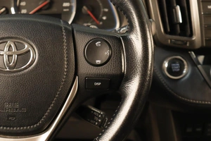 Внедорожник Toyota RAV4 2013 года, 2069000 рублей, Челябинск