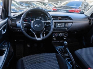 Седан Kia Rio 2017 года, 1220000 рублей, Волгоград