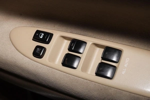 Минивэн Toyota Ipsum 2004 года, 799000 рублей, Новосибирск