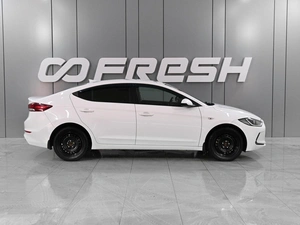 Седан Hyundai Elantra 2017 года, 1550000 рублей, Аксай