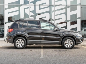 Внедорожник Volkswagen Tiguan 2012 года, 1250000 рублей, Краснодар