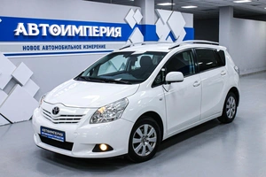 Минивэн Toyota Verso 2010 года, 1158000 рублей, Солонцы