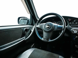 Внедорожник Chevrolet Niva 2012 года, 670000 рублей, Красноярск
