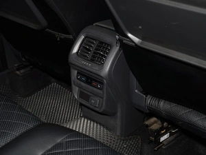 Внедорожник Volkswagen Tiguan 2017 года, 1840444 рублей, Тверь