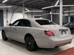Седан Rolls-Royce Ghost 2022 года, 33990000 рублей, Павловская Слобода