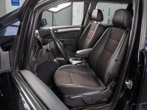 Минивэн Opel Zafira 2011 года, 785000 рублей, Тюмень