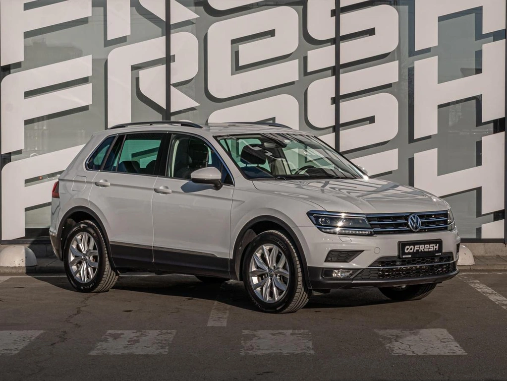 Внедорожник Volkswagen Tiguan 2018 года, 2899000 рублей, Краснодар