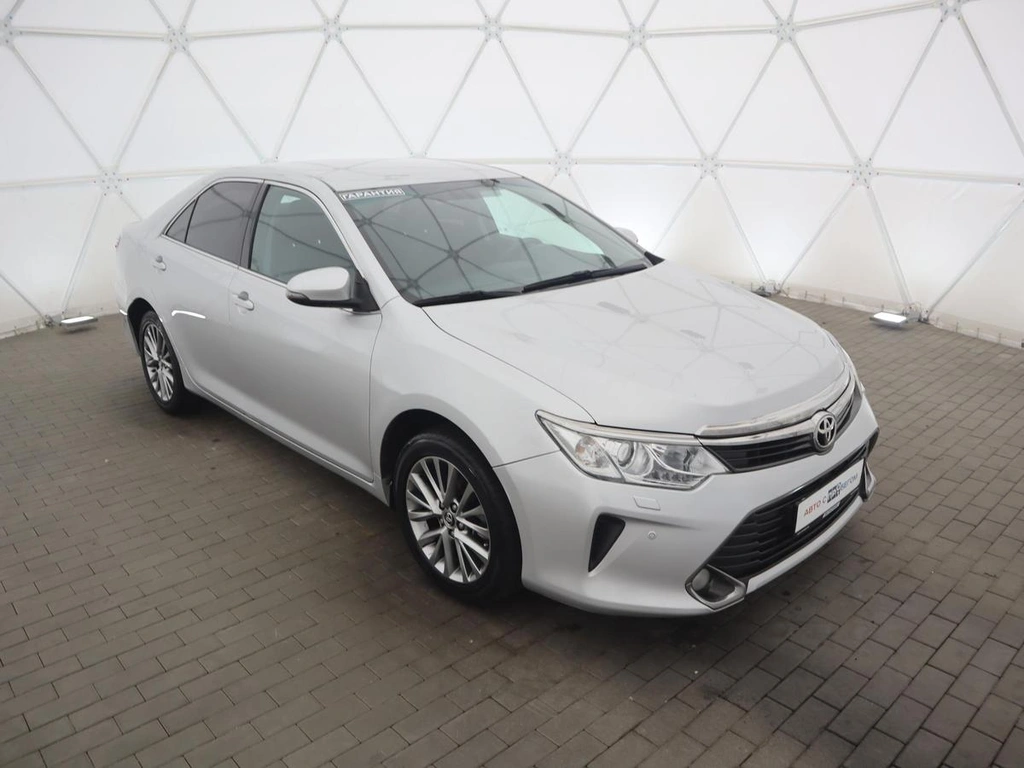 Седан Toyota Camry 2015 года, 2240000 рублей, Орёл