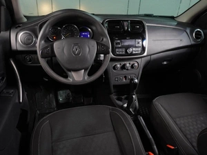 Седан Renault Logan 2017 года, 859000 рублей, Воронеж