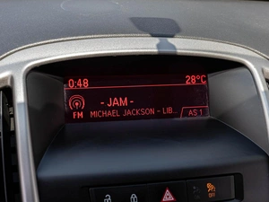 Хетчбэк Opel Astra 2012 года, 760000 рублей, Краснодар