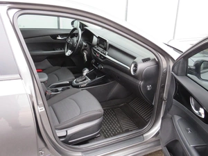 Седан Kia Cerato 2020 года, 2070000 рублей, Брянск