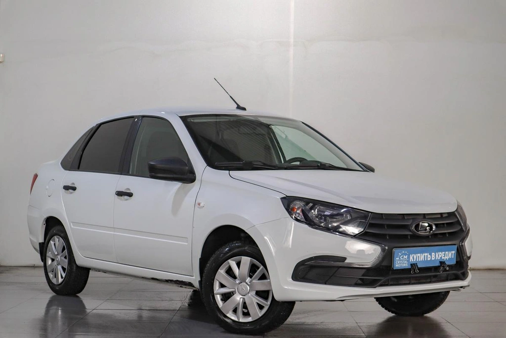 Седан ВАЗ (LADA) Granta 2019 года, 699000 рублей, Челябинск