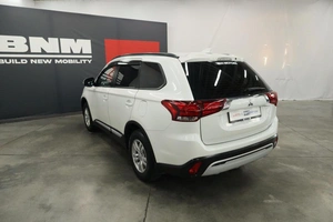Внедорожник Mitsubishi Outlander 2021 года, 2450000 рублей, Курск