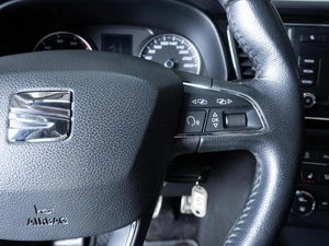 Хетчбэк SEAT Leon 2013 года, 1166000 рублей, Ставрополь