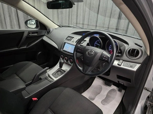 Седан Mazda Axela 2012 года, 909000 рублей, Красноярск